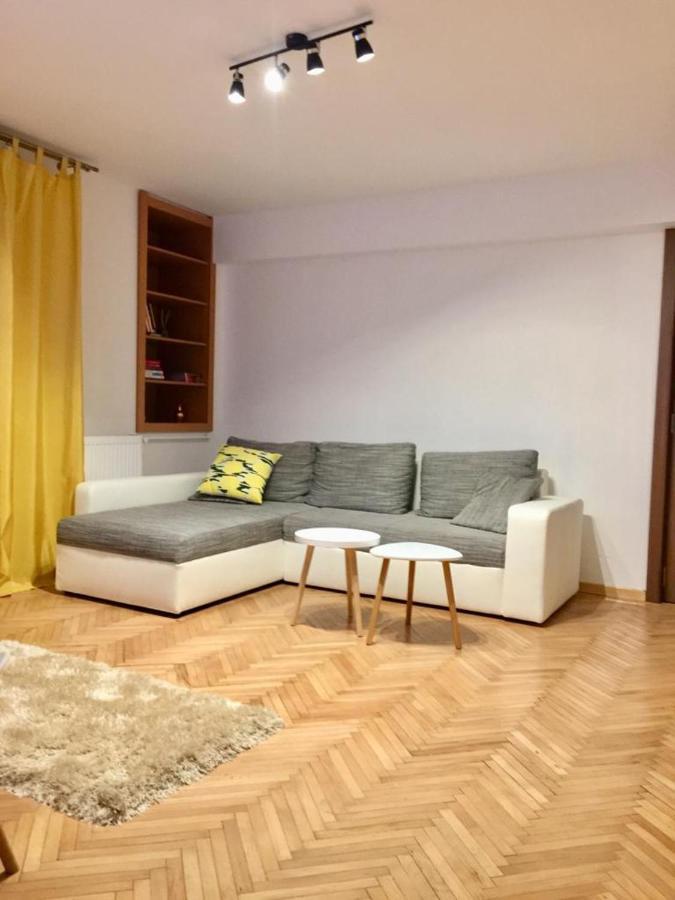Old Town English Park Residence Craiova Esterno foto